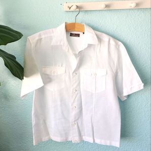 Cafe Luna linen cropped button front shirt